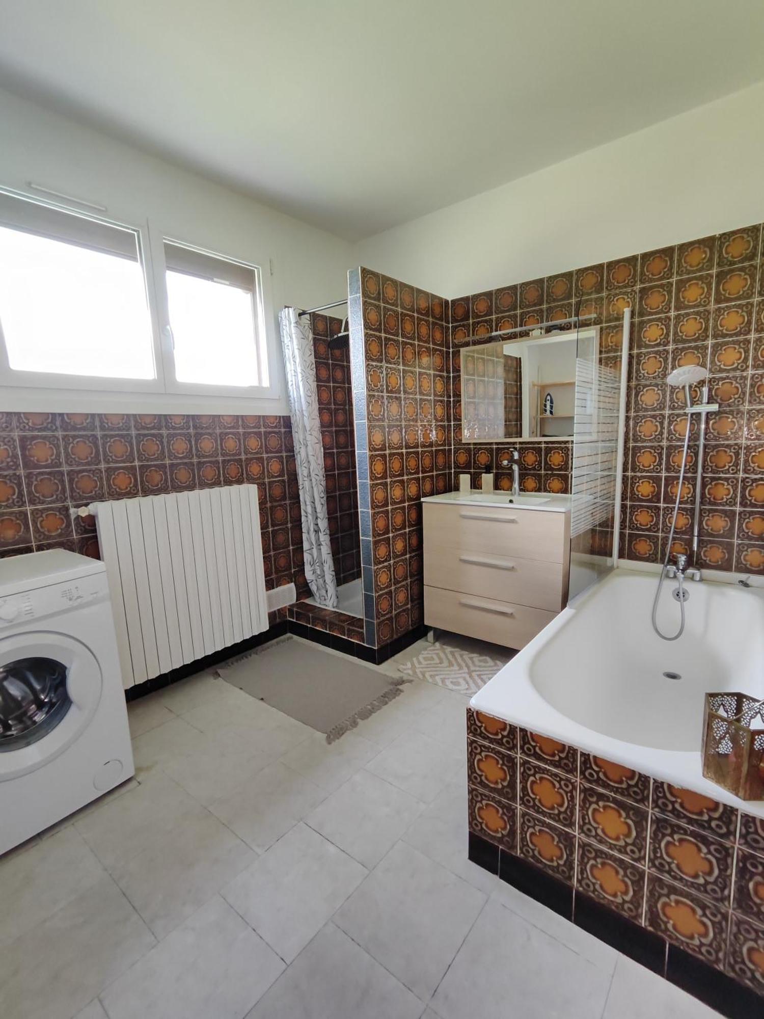 Les Jardins Ducarouge 1 Climatise Apartment Digoin Bagian luar foto